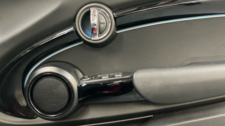 MINI Convertible 1.5 Cooper Classic Premium 2dr Auto Petrol Convertible